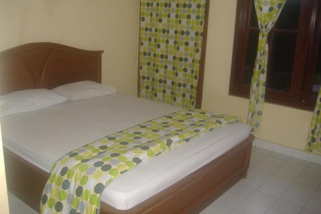 Mustika Inn Kuta  Room photo