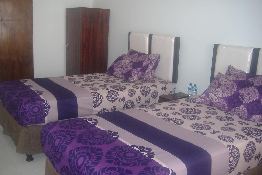 Mustika Inn Kuta  Room photo