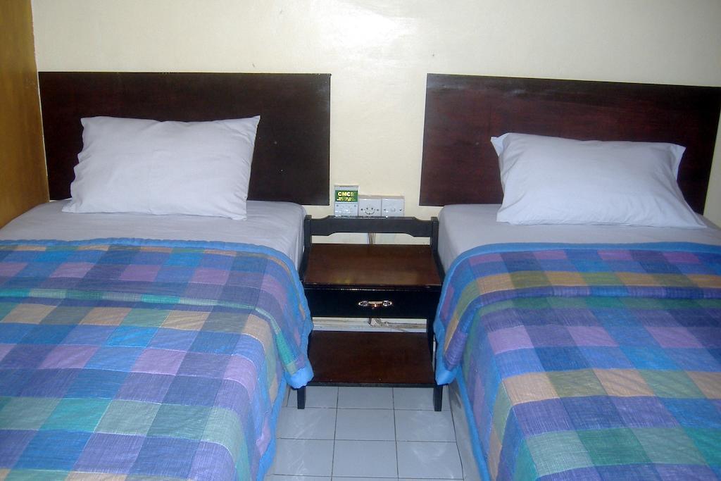 Mustika Inn Kuta  Room photo