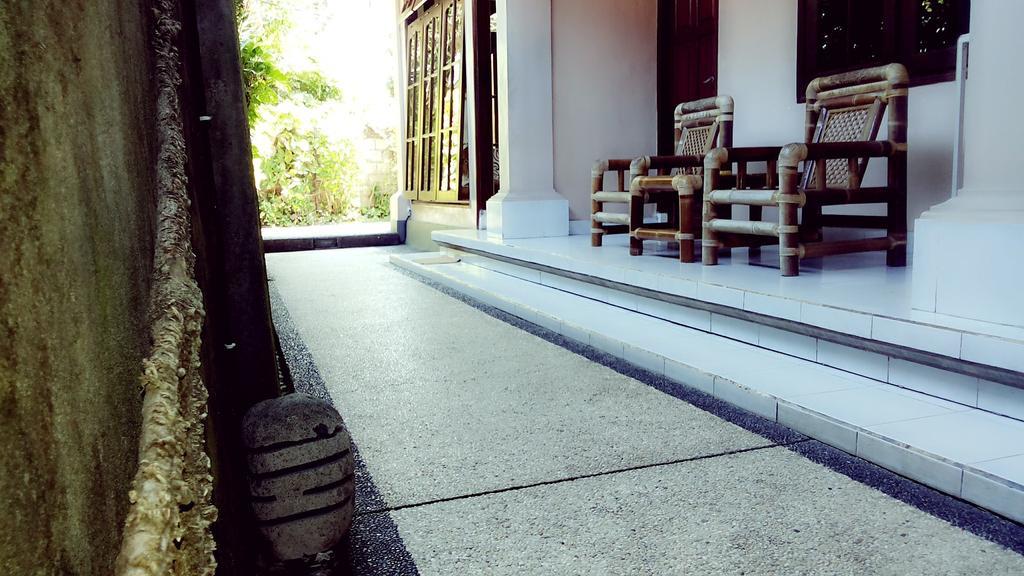 Mustika Inn Kuta  Exterior photo