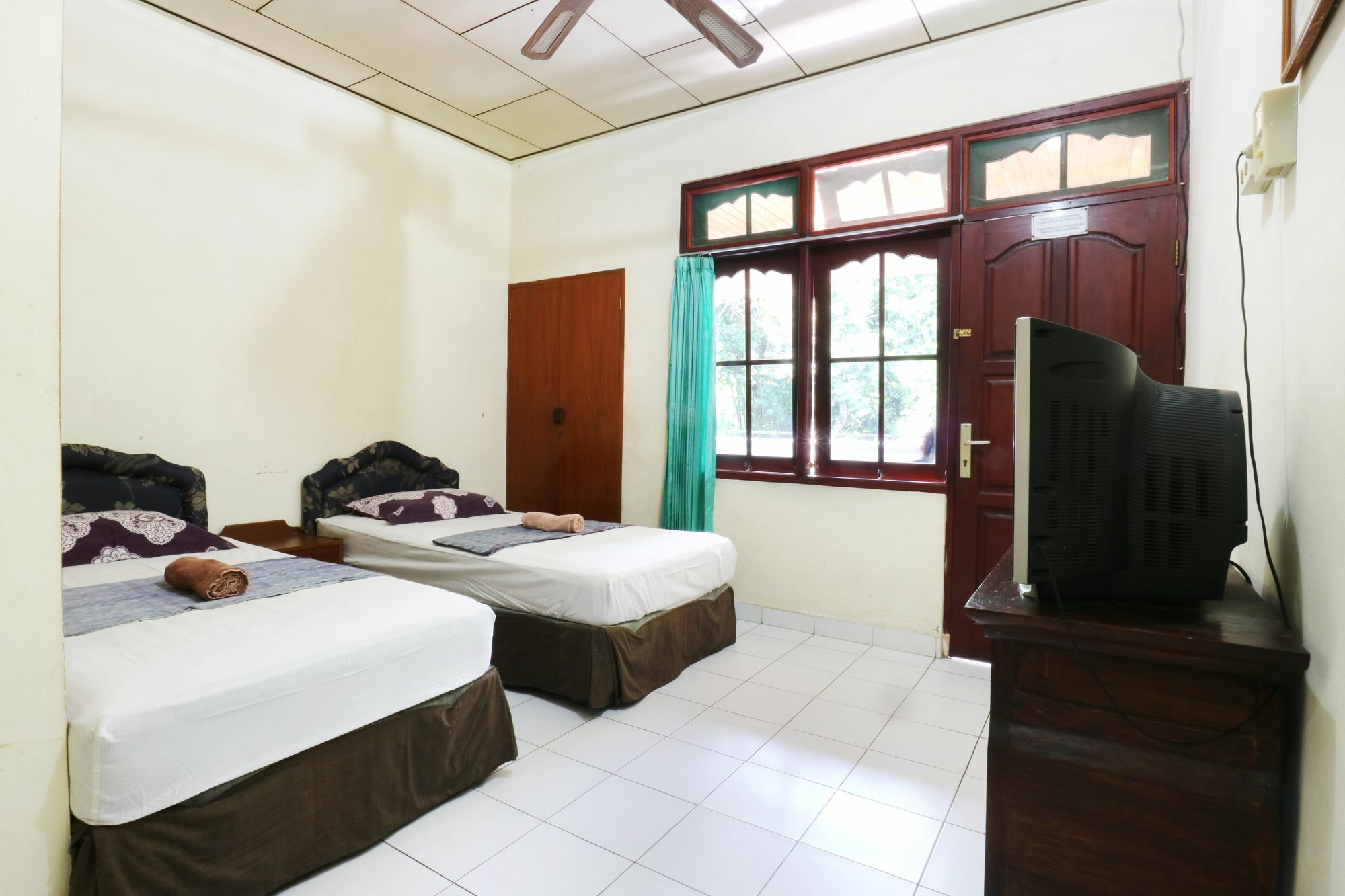 Mustika Inn Kuta  Exterior photo