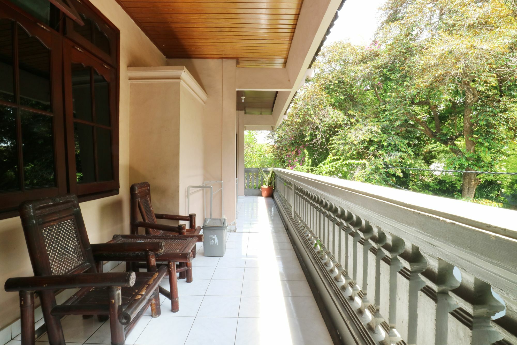 Mustika Inn Kuta  Exterior photo